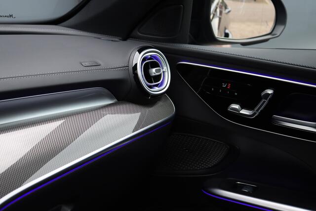 Mercedes-Benz C-KLASSE Estate 300 e AMG Line | Distronic | Panoramadak | Memory | Camera | Trekhaak | High Perf. LED | Nightpakket | Sfeerverlichting Premium | Stoelverwarming | Dodehoekassistent |