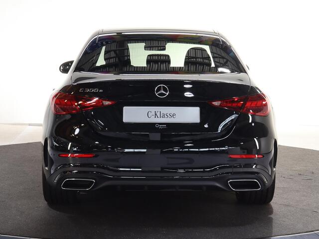 Mercedes-Benz C-KLASSE 300e Business Solution AMG | Panoramaschuifdak | Trekhaak | DIGITAL LIGHT | Nightpakket | dodehoekassistent | 360° camera |