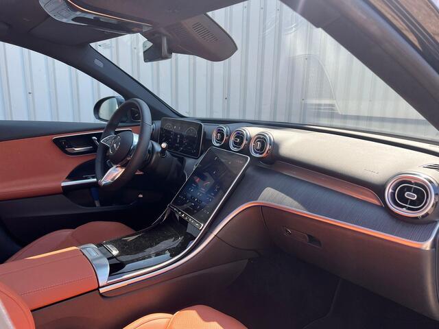 Mercedes-Benz C-KLASSE Estate All-Terrain 200 4MATIC | Premium Plus | Panoramadak | Trekhaak | Rijassistentie Pakket Plus | Burmester 3D Surround Sound | Head-up Display | 360° Camera | DISTRONIC Afstandsassistent | Verkeersbordenassistent | DIGITAL LIGHT | Elektrisch Verstelba