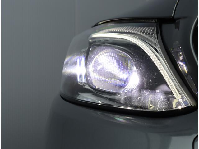 Mercedes-Benz C-KLASSE 180 AMG-line | Schuifdak | Sfeerverlichting | Multibeam