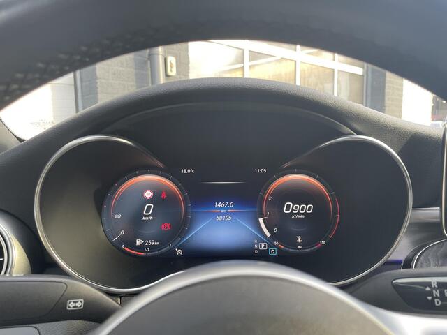 Mercedes-Benz C-KLASSE Cabrio 180 Sport Edition | AMG-styling | Dodehoek assistent | keyless entry | MULTIBEAM LED | Stoelverwarming | 12,3" digitaal combi-instrument