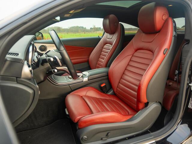 Mercedes-Benz C-KLASSE Coupé AMG 43 4MATIC 367pk | Panodak | Volleder Designo | Comand Online | Elek achterklep | Adap onderstel | Sportuitlaatsysteem | LaneAssist | Stuurhulp | Stoelverw | Etc..