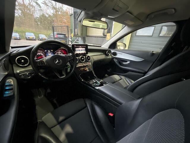 Mercedes-Benz C-KLASSE 180 Prestige | Stoelverwarming | 17 Inch | Stoelverlengers | Navigatie | Cruise Control