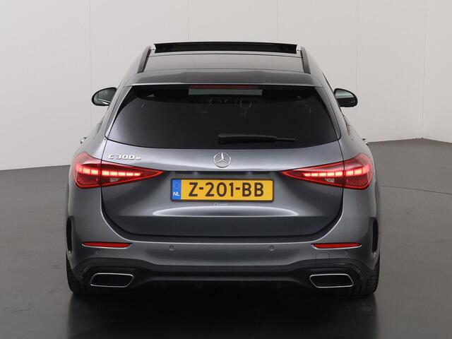 Mercedes-Benz C-KLASSE Estate 300 e AMG Line | Night | Panoramadak | Trekhaak | Memory | Headup |
