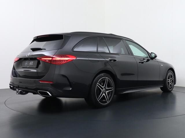 Mercedes-Benz C-KLASSE Estate 300 e Business Solution AMG | Panorama - Schuifdak | Trekhaak Wegklapbaar | Niveauregeling | Head-Up Display | Memorystoelen | Burmester Surround Sound | Apple Carplay & Android Auto