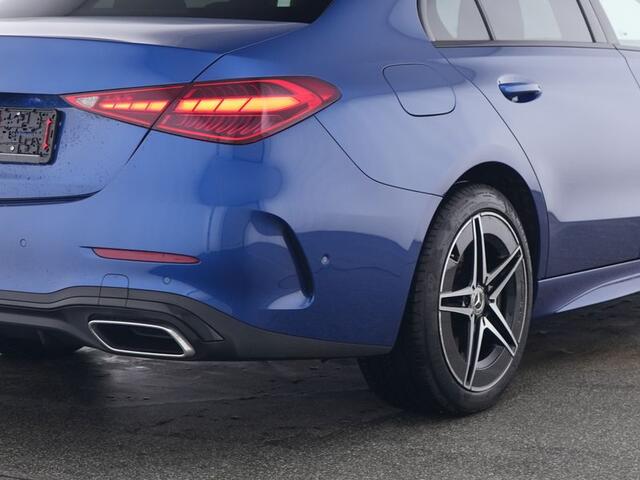 Mercedes-Benz C-KLASSE 300 e AMG Plug-In Hybride Edition AMG-Line | Night Pakket | Alarm Klasse 3 | Burmester® | Stuurverwarming | Stoelventilatie/- verwarming voor. Inclusief 24 maanden MB Certified garantie voor Europa.