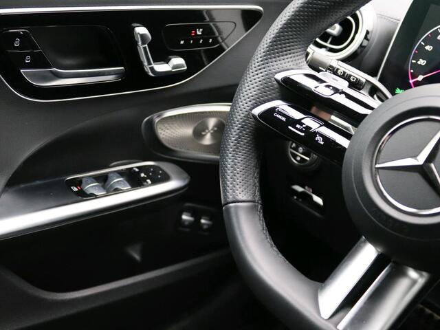 Mercedes-Benz C-KLASSE Estate 300 e AMG Nightpakket | Panoramadak | Distronic | Burmester® | 360°-camera | Alarm | Head UP | Dode Hoek Ass | Inclusief 24 maanden Mercedes-Benz Certified garantie voor Europa.