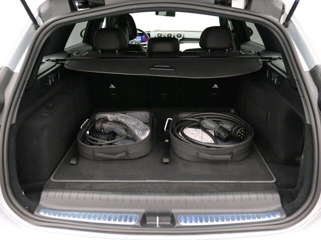 Mercedes-Benz C-KLASSE Estate 300 e AMG Nightpakket | Panoramadak | Distronic | Burmester® | 360°-camera | Alarm | Head UP | Dode Hoek Ass | Inclusief 24 maanden Mercedes-Benz Certified garantie voor Europa.