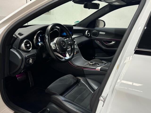 Mercedes-Benz C-KLASSE Estate 300 e | AMG | Night | Panoramadak | Apple Carplay | 20 inch | Dealeronderhouden |