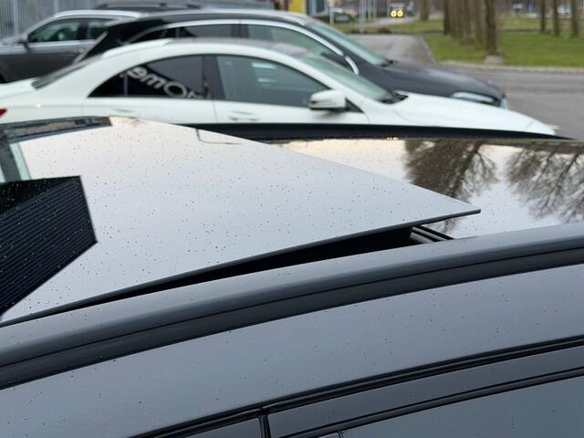 Mercedes-Benz C-KLASSE Estate 300 e Business Line Limited I Panorama dak I 360 camera I MBUX l Stoelverwarming I Sfeerverlichting l Tempomaat I Elektrische bed. Achterklep l Zomer en Winterset ( op afbeelding Winter ) l Voorverwarming l