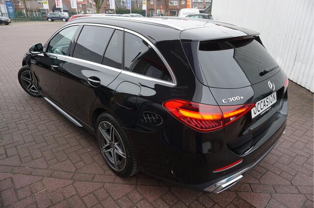 Mercedes-Benz C-KLASSE Estate 300 e AMG Line