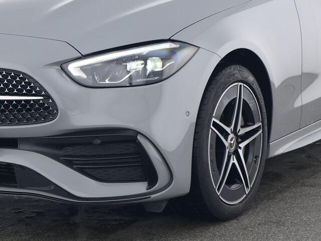 Mercedes-Benz C-KLASSE Estate 300 e AMG Plug-In Hybride AMG Line | Night Pakket | Memory Voorstoelen | Easy-Pack Achterklep | Stuur en Stoelverwarming. Inclusief 24 maanden Mercedes-Benz Certified garantie voor Europa.