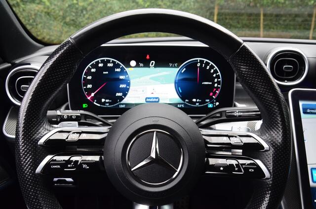 Mercedes-Benz C-KLASSE Estate 300 e AMG Line Automaat/Navi/Pdc/Ecc/Burmester 3D Surround Sound systeem/Rondomzicht camera/Stoelverwarming/Elektrisch verstelbare stoelen/Privacy-Glass/18-Inch Lmv