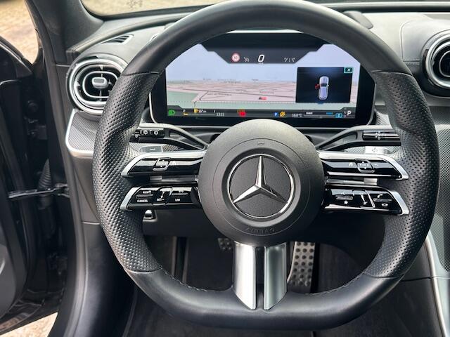 Mercedes-Benz C-KLASSE Estate 180 AMG Line / 360 camera / Laser koplampen / Panorama