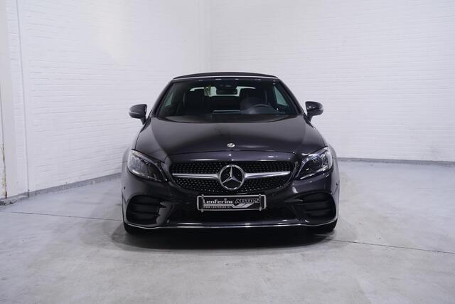 Mercedes-Benz C-KLASSE Cabrio 180 AMG Line AMG Styling Camera lederen-bekleding Apple Carplay digi-dashboard 18"-lmv spoorpakket windscherm nekwarmer keyless-start led-verlichting DAB-ontvangst PDC v+a cruise-controle
