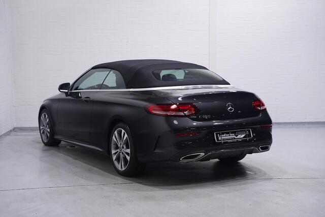 Mercedes-Benz C-KLASSE Cabrio 180 AMG Line AMG Styling Camera lederen-bekleding Apple Carplay digi-dashboard 18"-lmv spoorpakket windscherm nekwarmer keyless-start led-verlichting DAB-ontvangst PDC v+a cruise-controle