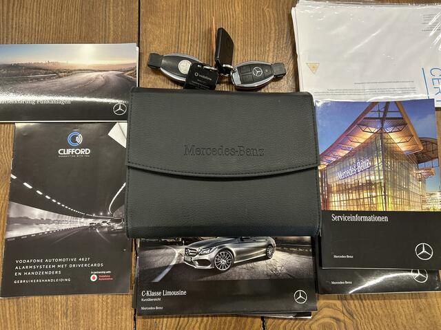 Mercedes-Benz C-KLASSE AMG 43 4MATIC V6 368PK | Alarm klasse 3 | Rode gordels | Adaptief onderstel | Cruise control | Climate control | Stoelverwarming | Alcantara/Lederen bekleding | Fabrieksaf kleppensysteem