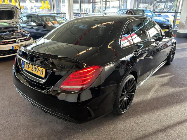 Mercedes-Benz C-KLASSE AMG 43 4MATIC V6 368PK | Alarm klasse 3 | Rode gordels | Adaptief onderstel | Cruise control | Climate control | Stoelverwarming | Alcantara/Lederen bekleding | Fabrieksaf kleppensysteem