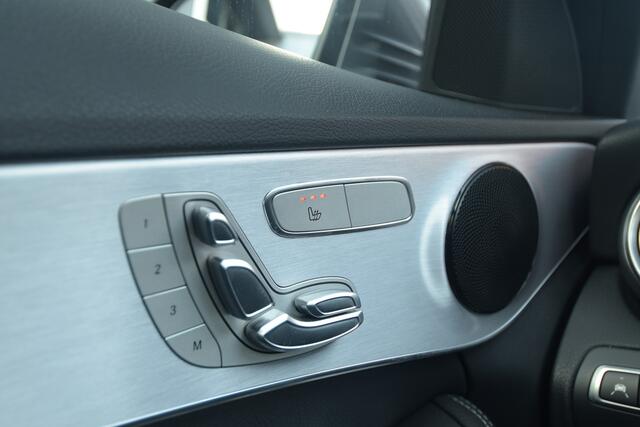 Mercedes-Benz C-KLASSE 300 AMG Premium Pack
