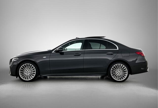 Mercedes-Benz C-KLASSE 300 e Business Solution AMG AMG Line | Night Pakket | Panoramadak | 19 Inch AMG Velgen | Memory Voorstoelen. Inclusief 24 maanden MB Certified garantie voor Europa.