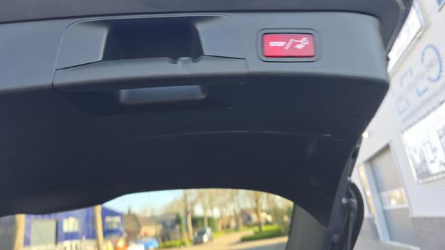 Mercedes-Benz C-KLASSE 300 E Business Solution AMG Limited