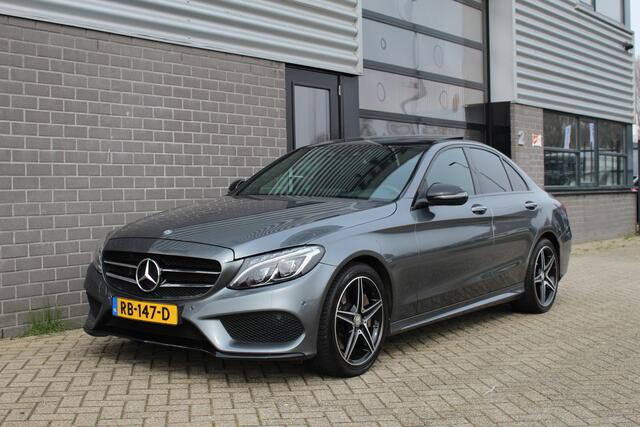 Mercedes-Benz C-KLASSE 300 Prestige / AMG / Panoramadak / Burmester