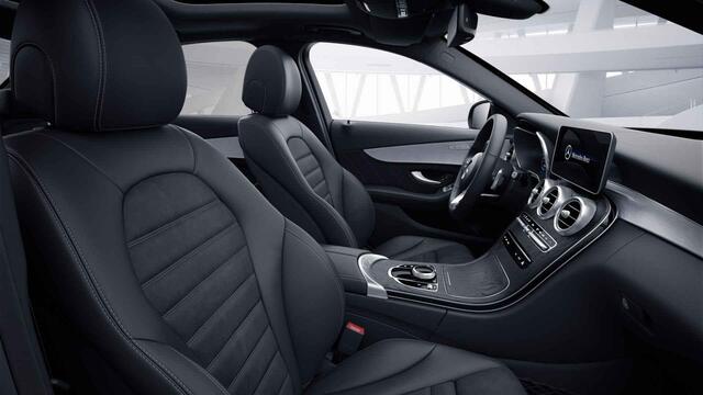 Mercedes-Benz C-KLASSE 180 Business Solution AMG | Panoramadak | Night pakket | Dodehoekassistent | Digitaal instrumentenpaneel |