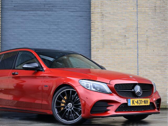 Mercedes-Benz C-KLASSE 300 de Estate Premium Plus EQ AMG line Burmester | Night | Airmatic | Pano | HUD | Hyacinth Red | BTW