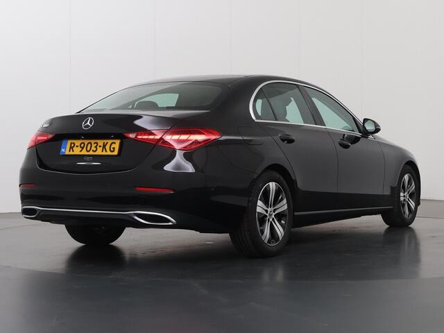 Mercedes-Benz C-KLASSE 180 Luxury Line | Keyless Go | Stoelverwarming | Airco | Parkeercamera |