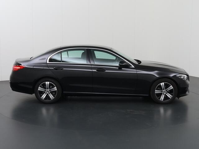 Mercedes-Benz C-KLASSE 180 Luxury Line | Keyless Go | Stoelverwarming | Airco | Parkeercamera |