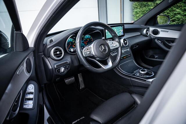 Mercedes-Benz C-KLASSE 180 AMG Night-pakket I Pano-dak I NL-auto I Dealer-ond. I Carplay I Leder I Trekhaak