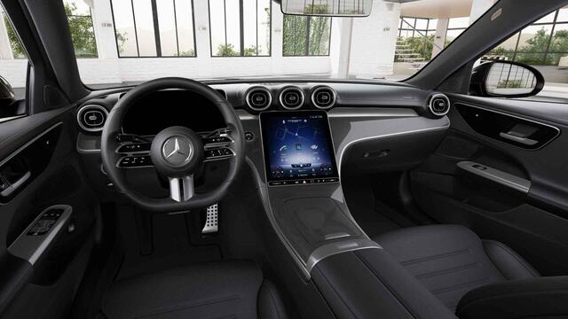 Mercedes-Benz C-KLASSE 180 AMG Line | Night | Panoramadak | Multispaaks AMG velgen | Stoelverwarming | Achteruitrijcamera |