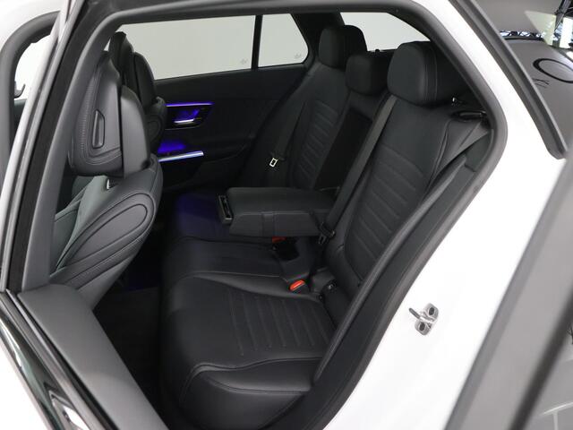 Mercedes-Benz C-KLASSE 180 Star Edition AMG Line | Panoramadak | Digital Light | Stoelventilatie | Keyless Entry | Night | 19" multispaaks velgen |