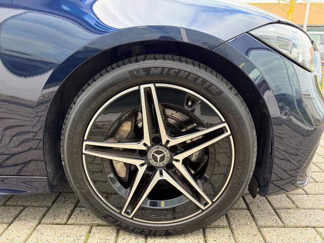 Mercedes-Benz C-KLASSE 180 AMG Line Nieuw model | Schuifdak