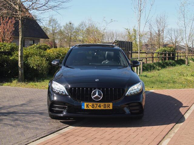 Mercedes-Benz C-KLASSE 200 Premium Plus Pack | AMG Line | Panoramadak | Camera | Burmester | Sfeerverlichting |