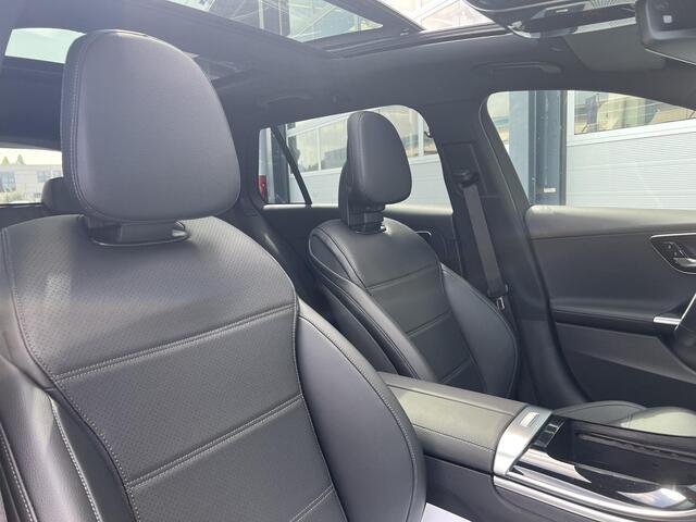 Mercedes-Benz C-KLASSE Estate 180 | Panoramadak | Luxury | Privacy Glas Achter | KEYLESS GO Pakket | Apple CarPlay | Android Auto | Elektrisch Verstelbare Voorstoelen + Memory | Dodehoekassistent