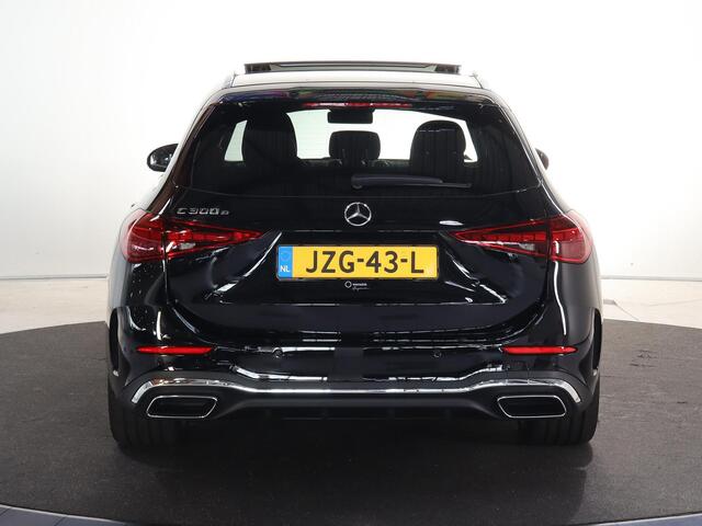 Mercedes-Benz C-KLASSE Estate 300e Business Solution AMG | Panoramaschuifdak | Dodehoekassistent | Memorypakket | 360° camera | Stoelverwarming |