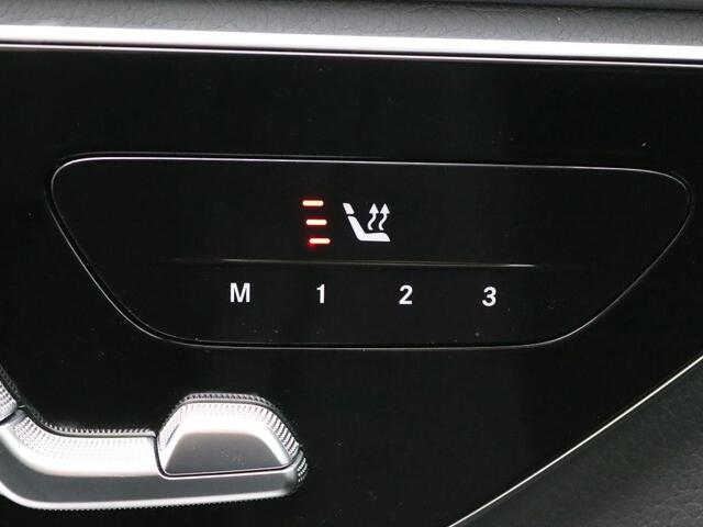 Mercedes-Benz C-KLASSE 300 e Business Solution AMG AMG Line | Night Pakket | Panoramadak | 19 Inch AMG Velgen | Memory Voorstoelen. Inclusief 24 maanden Mercedes-Benz Certified garantie voor Europa.