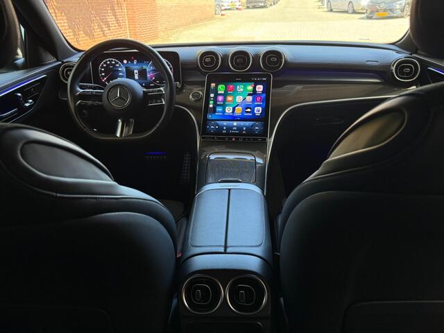 Mercedes-Benz C-KLASSE 180 AMG LINE Panoramadak / Carplay / Burmester / Night Package / Camera
