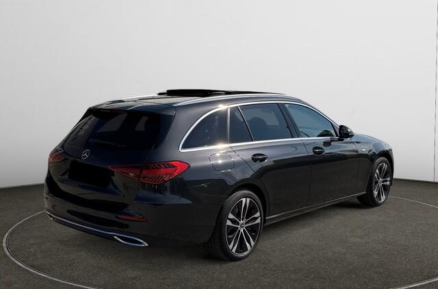 Mercedes-Benz C-KLASSE Estate 300 de Plug-In Hybrid Avantgarde Panoramadak Distronic Trekhaak LED Memory Camera
