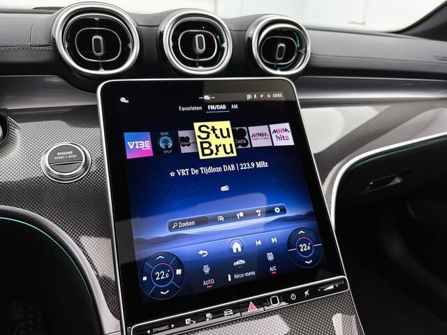 Mercedes-Benz C-KLASSE 300 e Business Solution AMG | Nightpakket | Comfortpakket Plus | Middenconsole metaalstructuur | Trekhaak | Panoramaschuifdak | Smartphone integratie | 360° camera | Sfeerverlichting |
