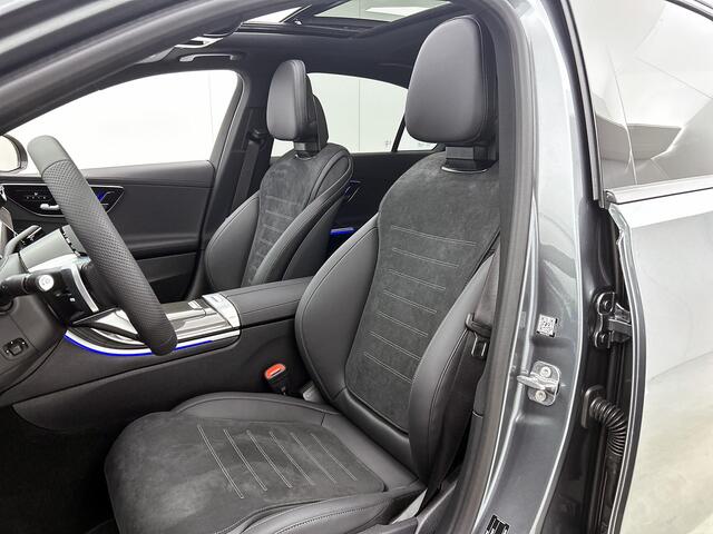 Mercedes-Benz C-KLASSE 300 e Business Solution AMG | Comfortpakket Plus | Nightpakket | Middenconsole metaalstructuur | Trekhaak | GUARD 360° Plus | Panoramaschuifdak | 360° camera | Diamond grill | 19" multispaaks lichtmetalen AMG-velgen |
