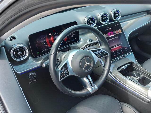 Mercedes-Benz C-KLASSE 180 170pk Automaat Luxury Line | Origineel NL | Navi | Apple Carplay+Android Auto | Leder+Stoelverwarming+Elek.Verstel | Panorama Schuifdak | Pdc V+A+Assist+360 Camera | 18''lm