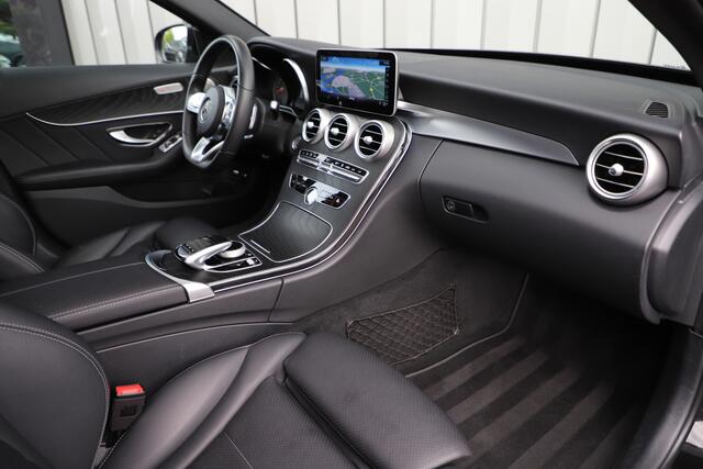 Mercedes-Benz C-KLASSE 300e AMG 4-Matic | 320PK | Schuifdak | Sfeerverlichting | Leder | Facelift | Carplay | Standkachel | Camera | 2020.