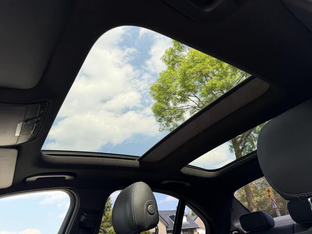 Mercedes-Benz C-KLASSE 180 AMG Line Premium Plus Upgrade