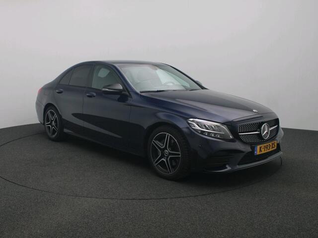 Mercedes-Benz C-KLASSE 180 Business Solution AMG AMG LIne | Night Pakket | Led Koplampen | Trekhaak | Achteruitrijcamera. Inclusief 24 maanden Mercedes-Benz Certified garantie voor Europa.