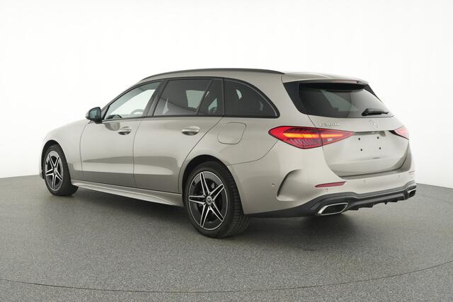 Mercedes-Benz C-KLASSE Estate 300 e 4MATIC AMG Plug-In Hybride AMG Line | Night Pakket | Trekhaak | Memory voorstoelen | Parkeerpakket met achteruitrijcamera | Stoelverwaming | Ledkoplampen. Inclusief 24 maanden Mercedes-Benz Certified garantie voor Europa.