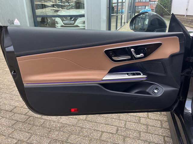 Mercedes-Benz C-KLASSE CLE Coupe 200 AMG Line | NL Auto/Voll.Historie/Navi/Leder/Pano.Dak/Sfeerverlichting/Elektr.Wegklapbare Trekhaak/Apple CarPlay-Android Auto
