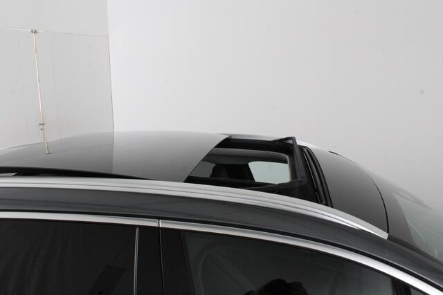 Mercedes-Benz C-KLASSE Estate 300 e AMG Line > Plug in/Panorama/Trekhaak/360°/Head-up...