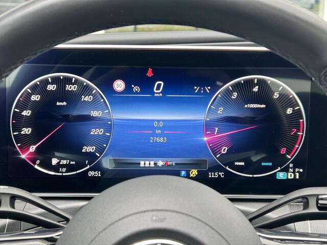 Mercedes-Benz C-KLASSE 200 AMG Line | Licht Interieur | Burmester | Memory | Head Up | Panoramadak | 360 Camera